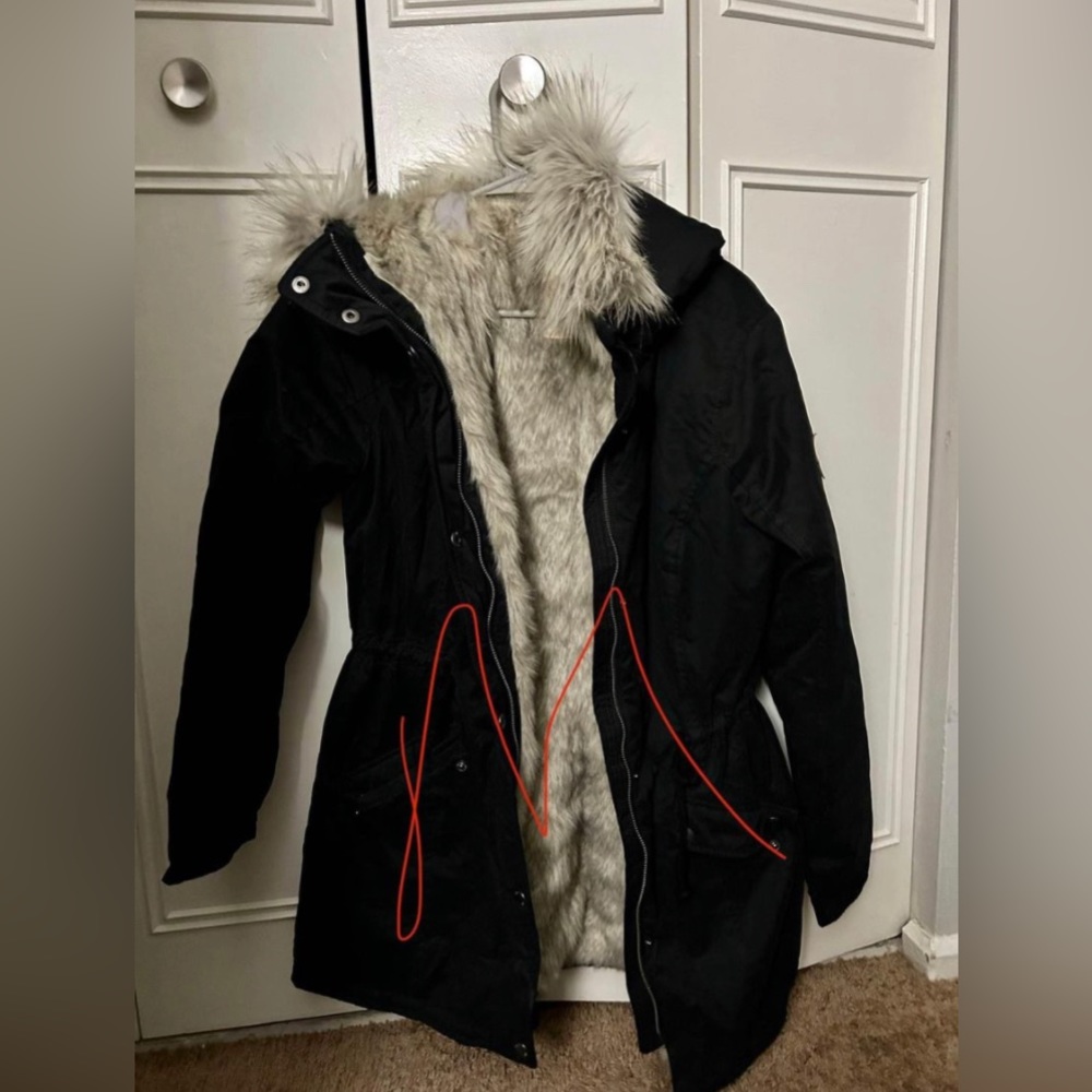 Black Winter jacket from Hollister size medium in women’s